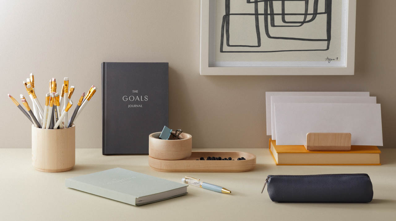 Paper Journals, Agendas, Calendars & Writing Accessories chapters