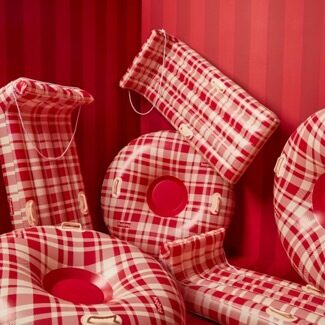 @indigo Instagram photo posted December 18, 2021. For full image description view in Instagram. Opens in a new tab.